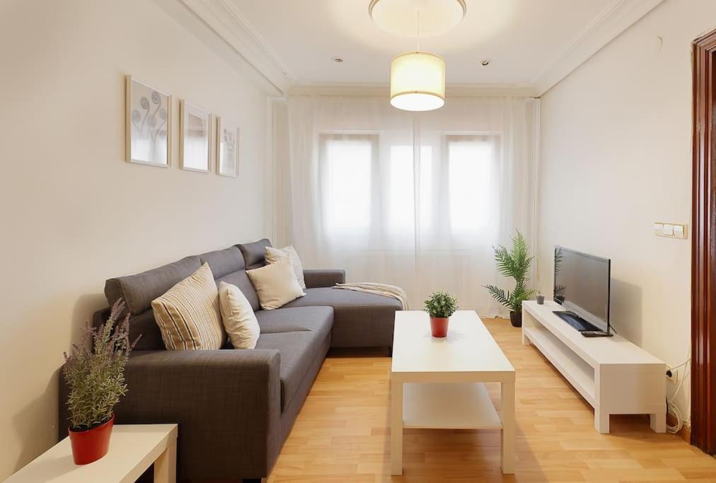 621B Acogedor Apartamento Oviedo Exterior photo